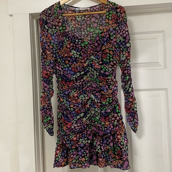 Zara Black Floral Ruched Mini Dress - Picture 1 of 6